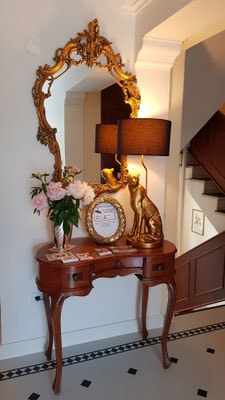 Erstklassiges Hotel in der nähe von Knauf-Museum